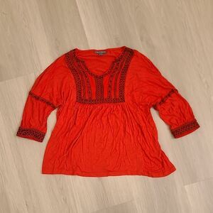 A Pea In A Pod Women's Red Embroidered Quarter Sleeve Top Small Maternity Boho